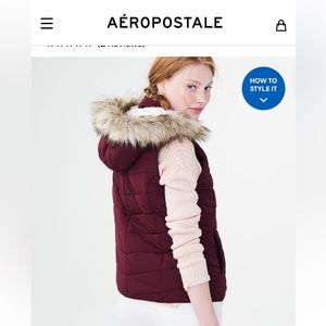 Aeropostale Solid Faux Fur Hooded Puffer
Vest Size Large. Removable Fur